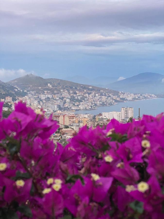 Vitamin Sea Sarandë Eksteriør billede