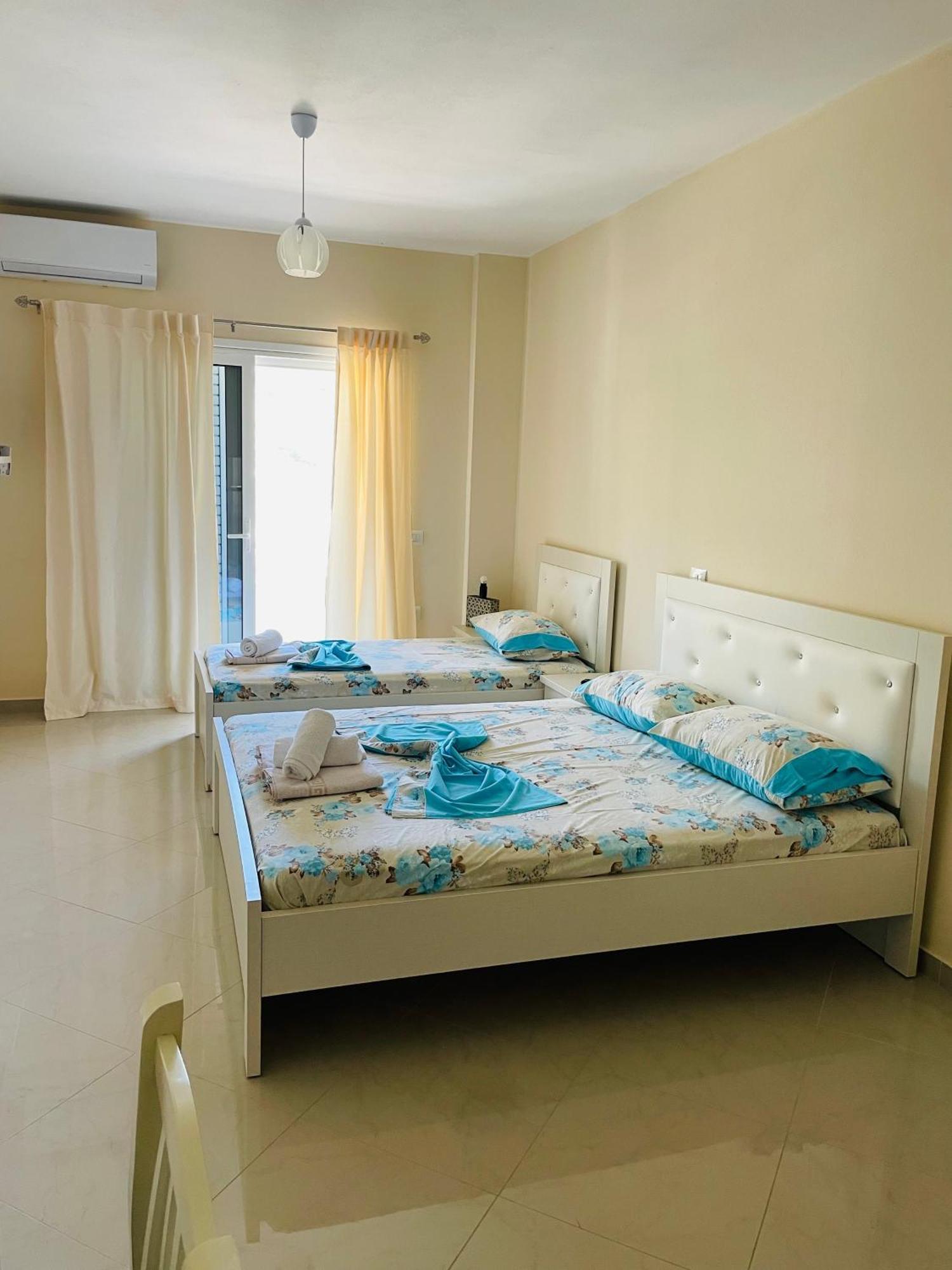 Vitamin Sea Sarandë Eksteriør billede
