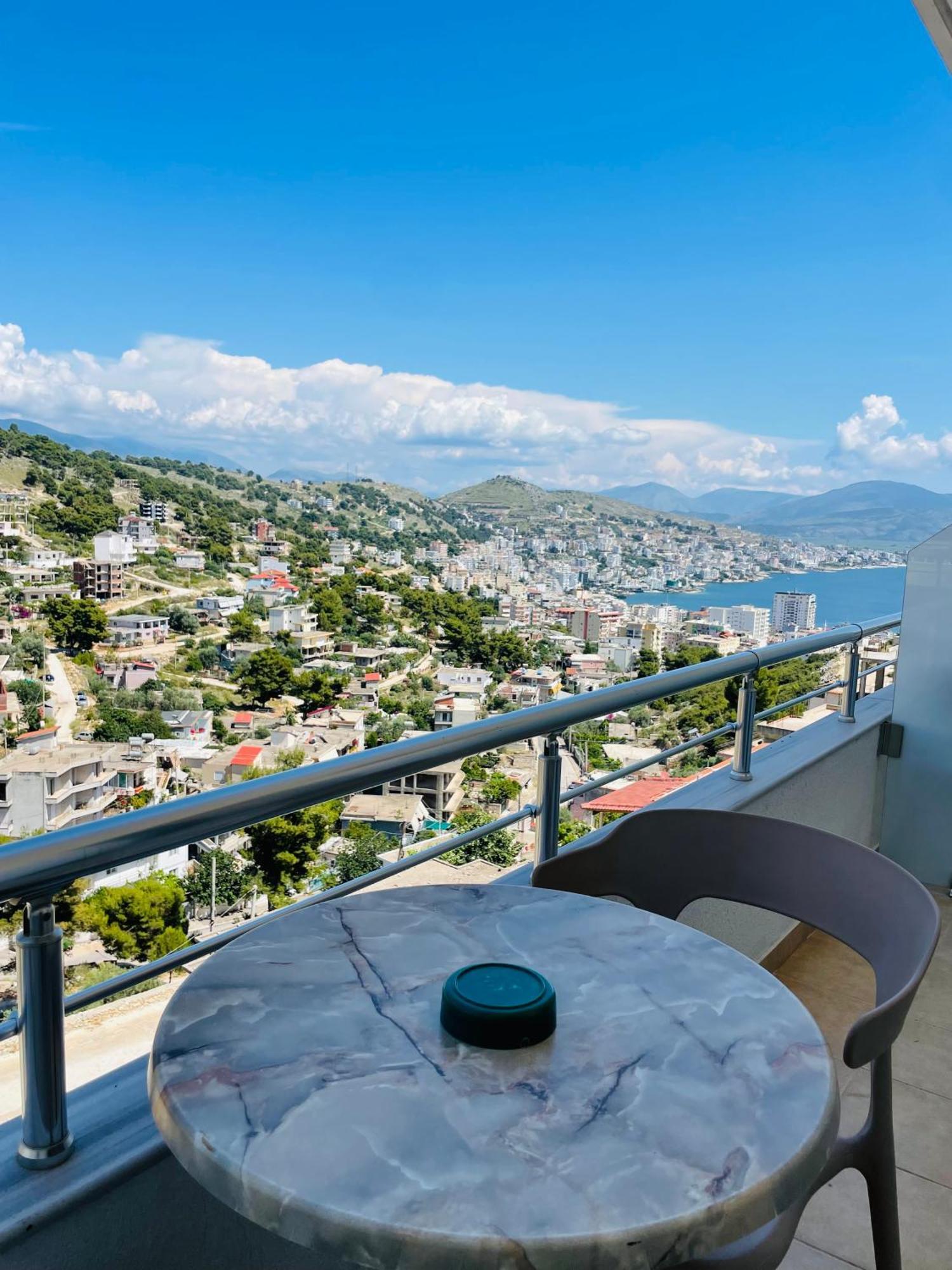 Vitamin Sea Sarandë Eksteriør billede