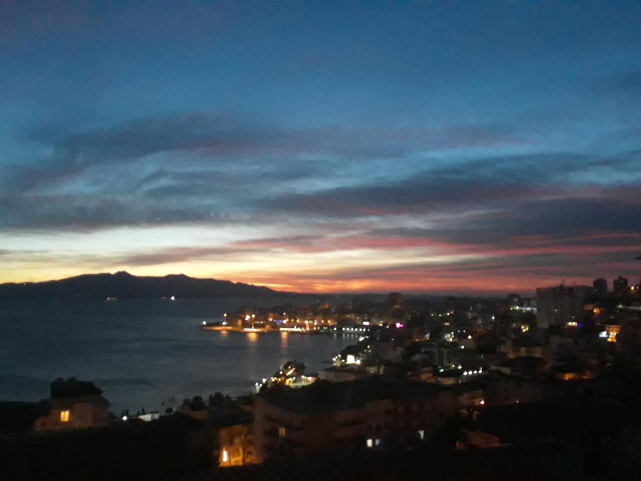 Vitamin Sea Sarandë Eksteriør billede